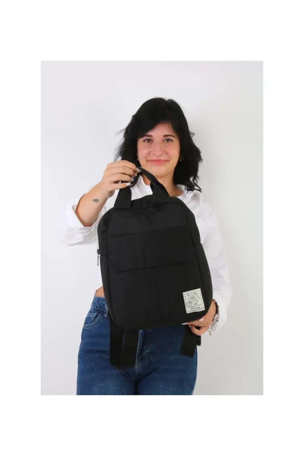 Siyah Unısex ESSENTIAL Sırt Çantası