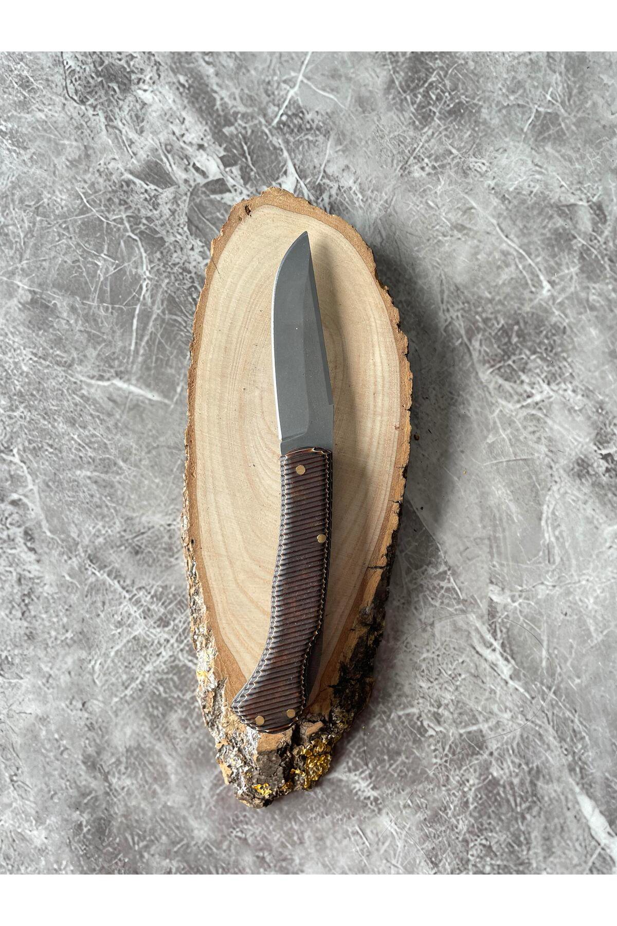 Siyah Verzalit Kabzeli Kamp Çakısı – 8 cm Namlu – Sırttan Kilitli