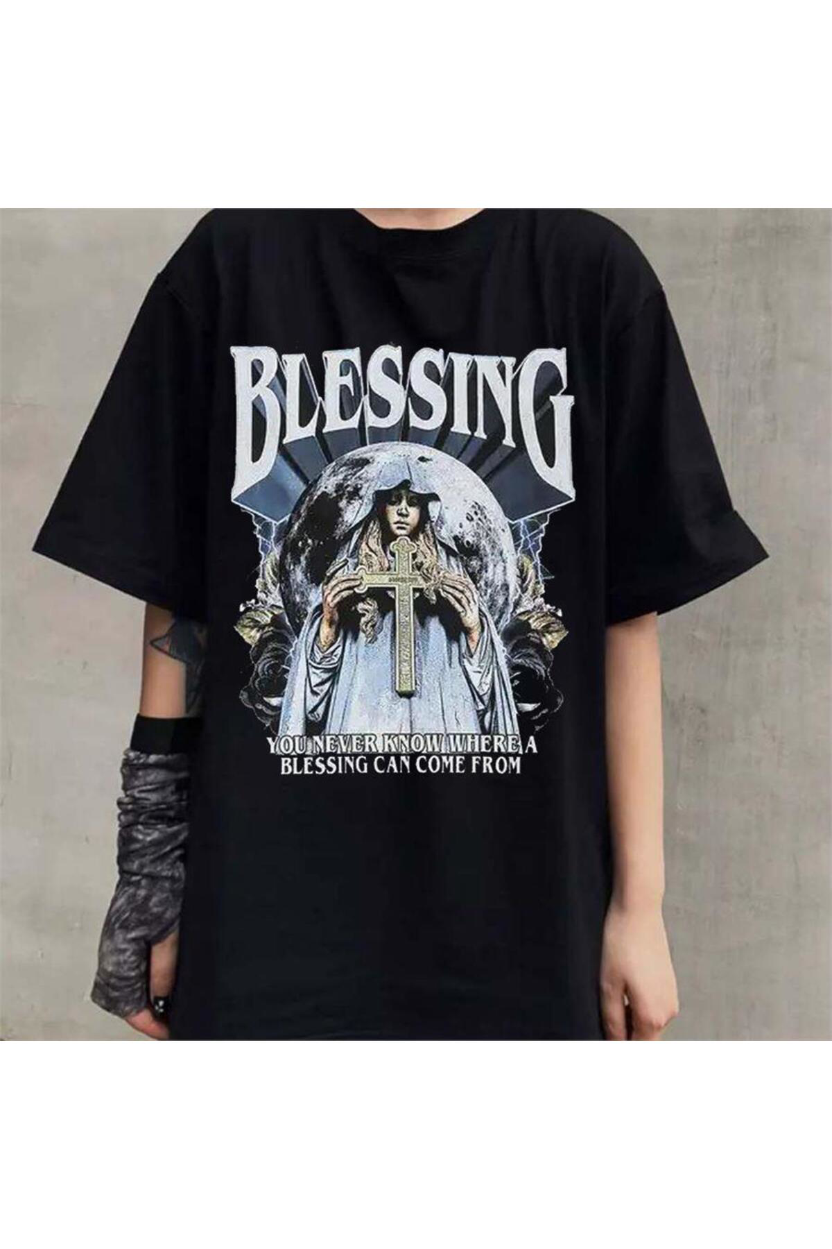 Siyah Vestal - Blessing Can Come From Unisex T-Shirt