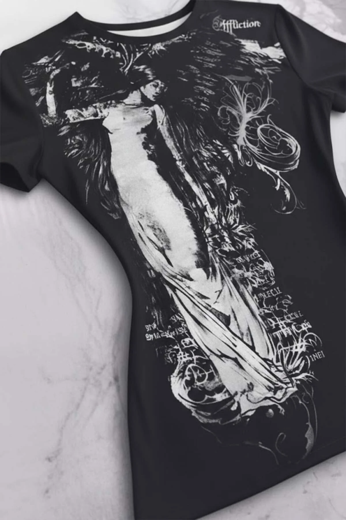 Siyah Vintage Angel Affliction Cyber Grunge Kısa Kollu Tişört Siyah Vintage Angel Affliction Cyber Grunge Kısa Kollu Tişört - Görsel 2