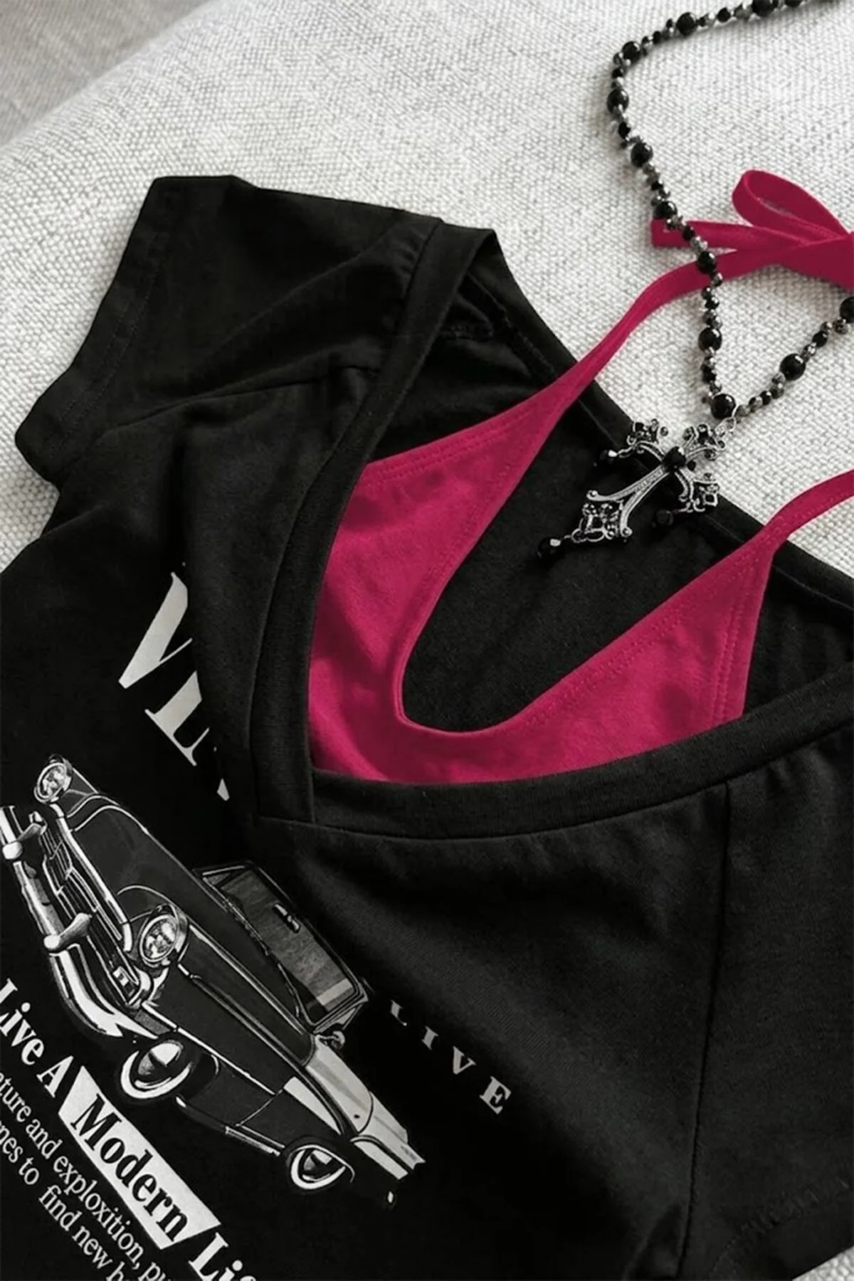 Siyah Vintage Modern Life Ek Askılı Y2K Kısa Kollu Crop Siyah Vintage Modern Life Ek Askılı Y2K Kısa Kollu Crop