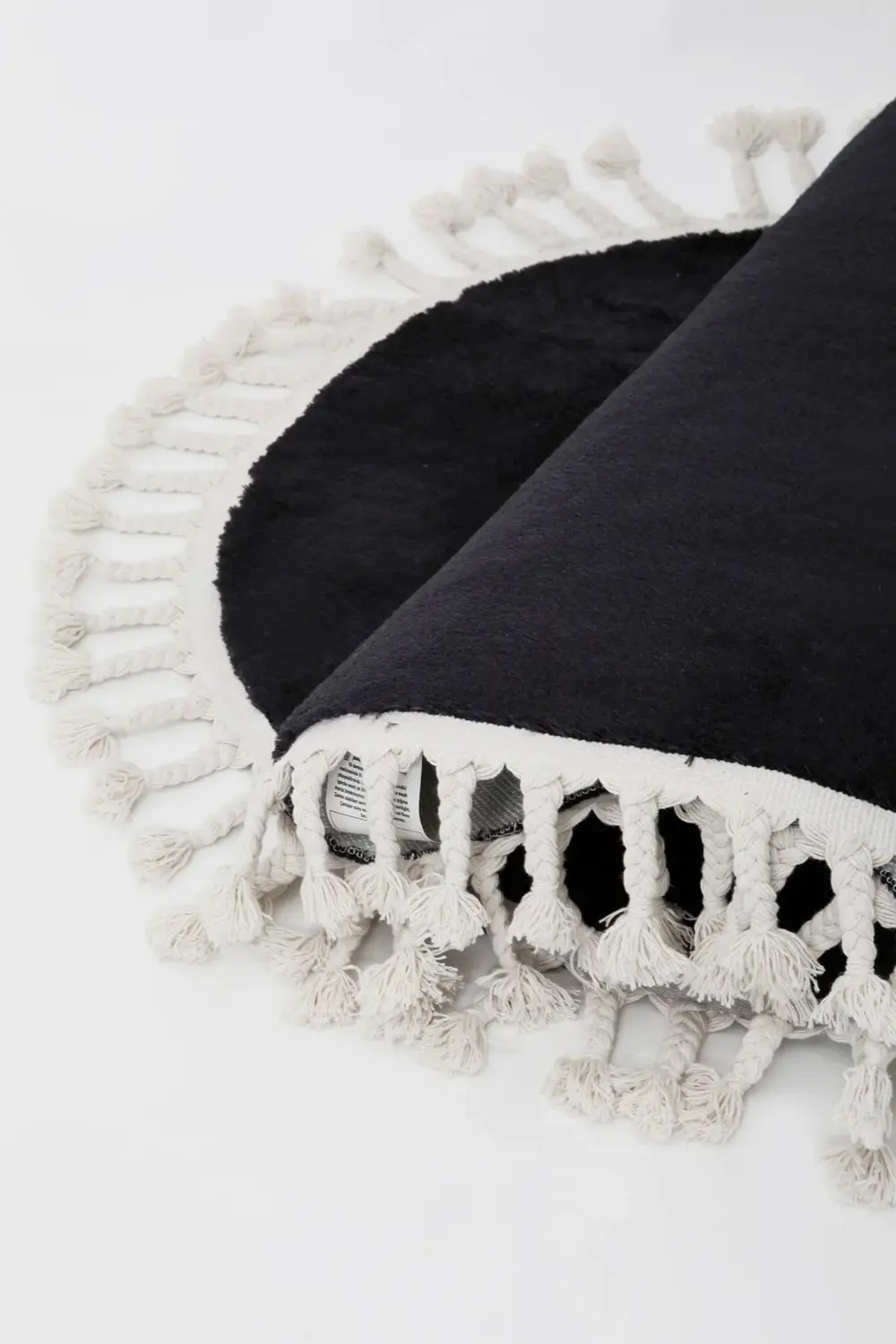 Siyah Yuvarlak Post Dokuma Halı Püslüllü Peluş Halı Antibakteriye