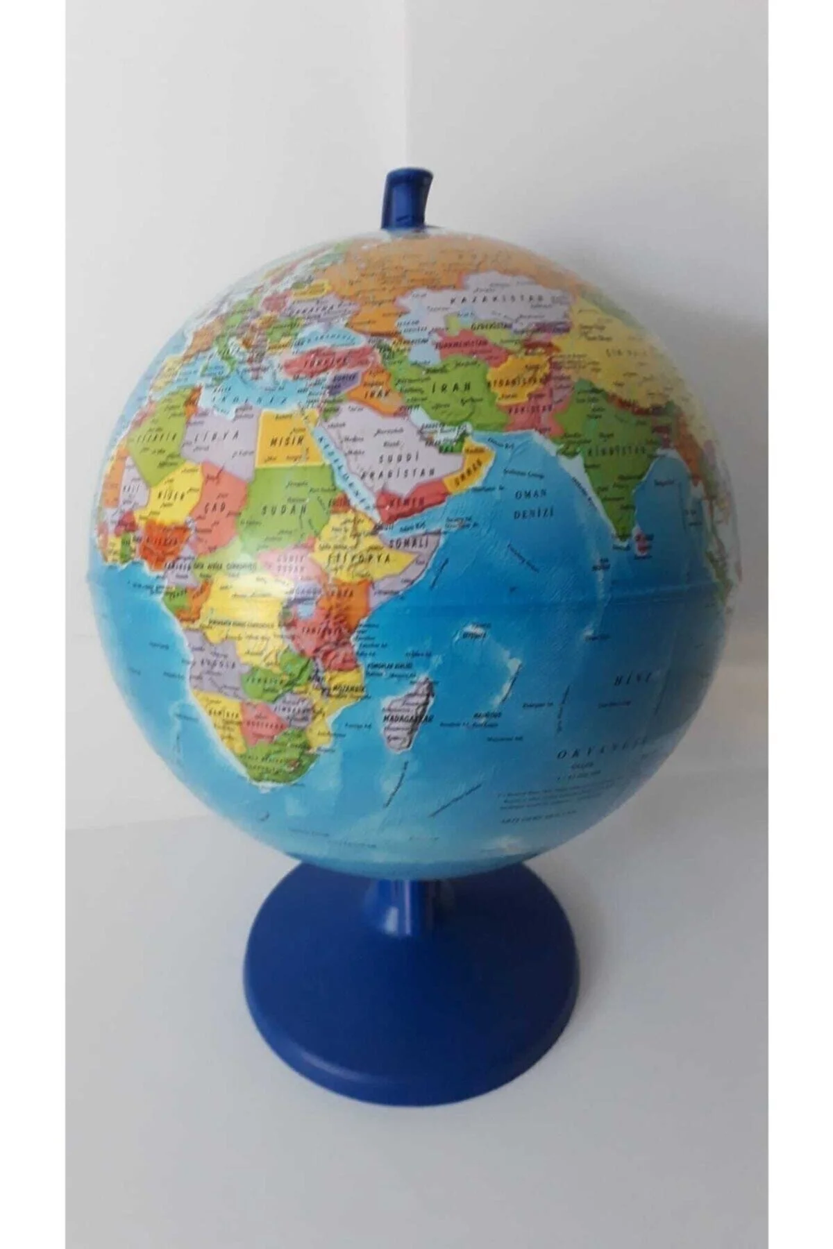 Siyasi Işıksız Dünya Küresi 20 Cm