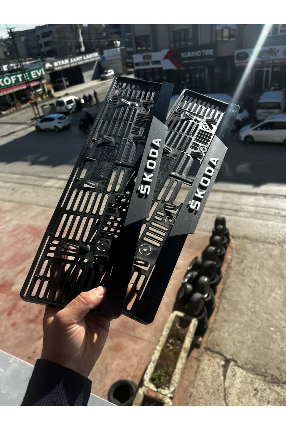 SKODA Mat Pleksi Plakalık