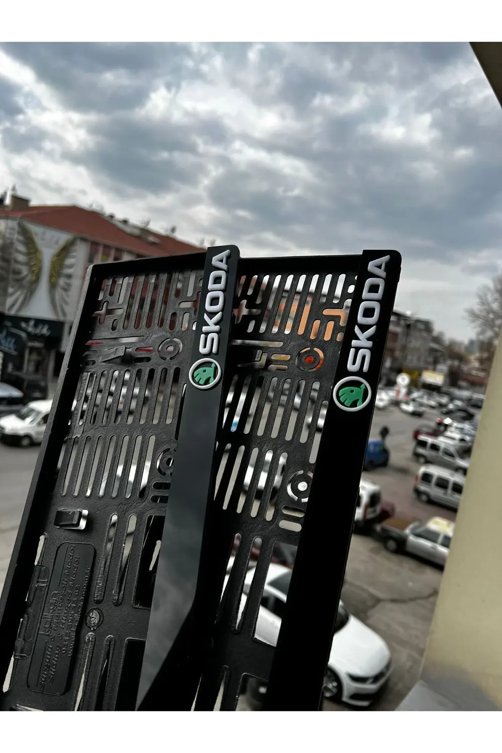 SKODA MODEL Pleksi Plakalık