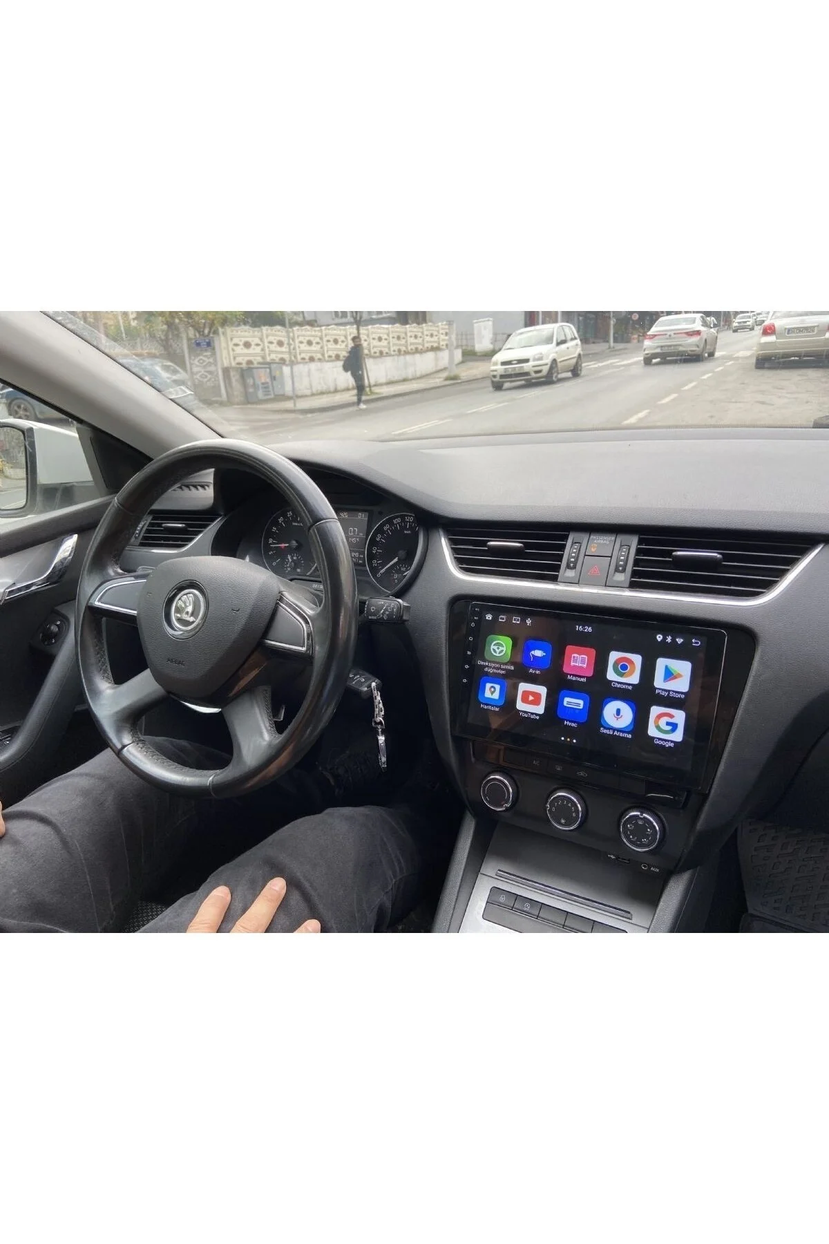 SKODA OCTAVİA 2014-2018 ANDROİD 14 2-32 MULTİMEDYA CARPLAY-IPS
