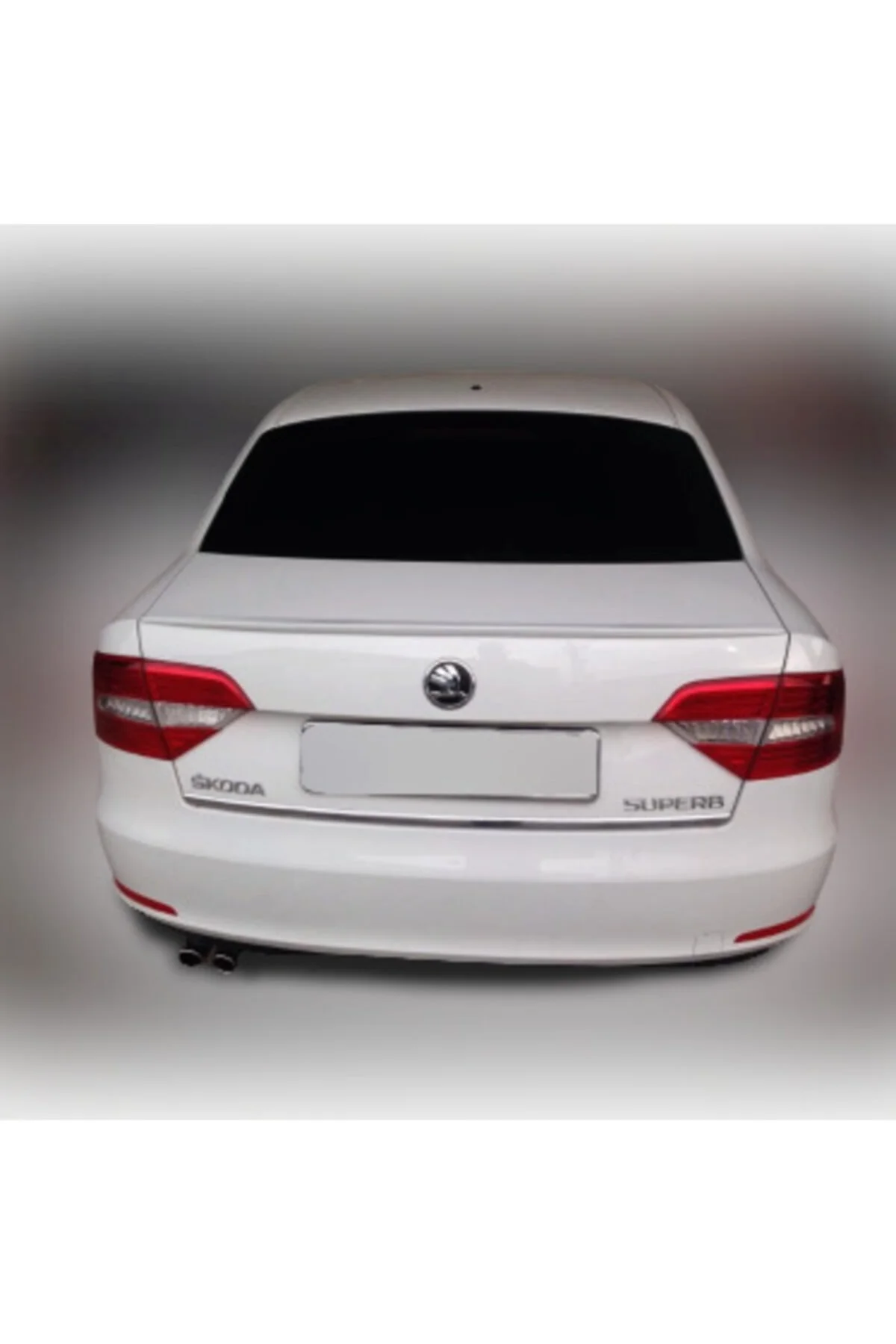 Skoda Süper B 2009-2015 Astarlı Spoiler