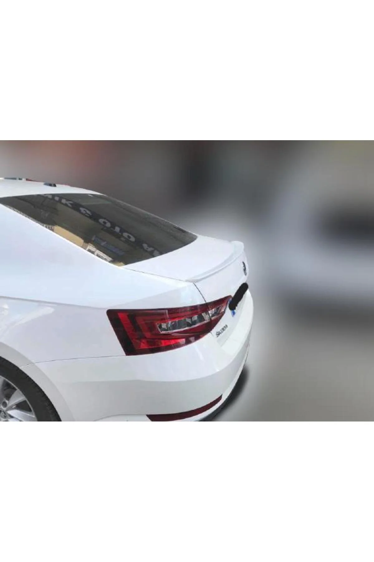 SKODA SÜPER B 2016-2019 ASTARLI ANATOMİK SPOİLER (PLS)