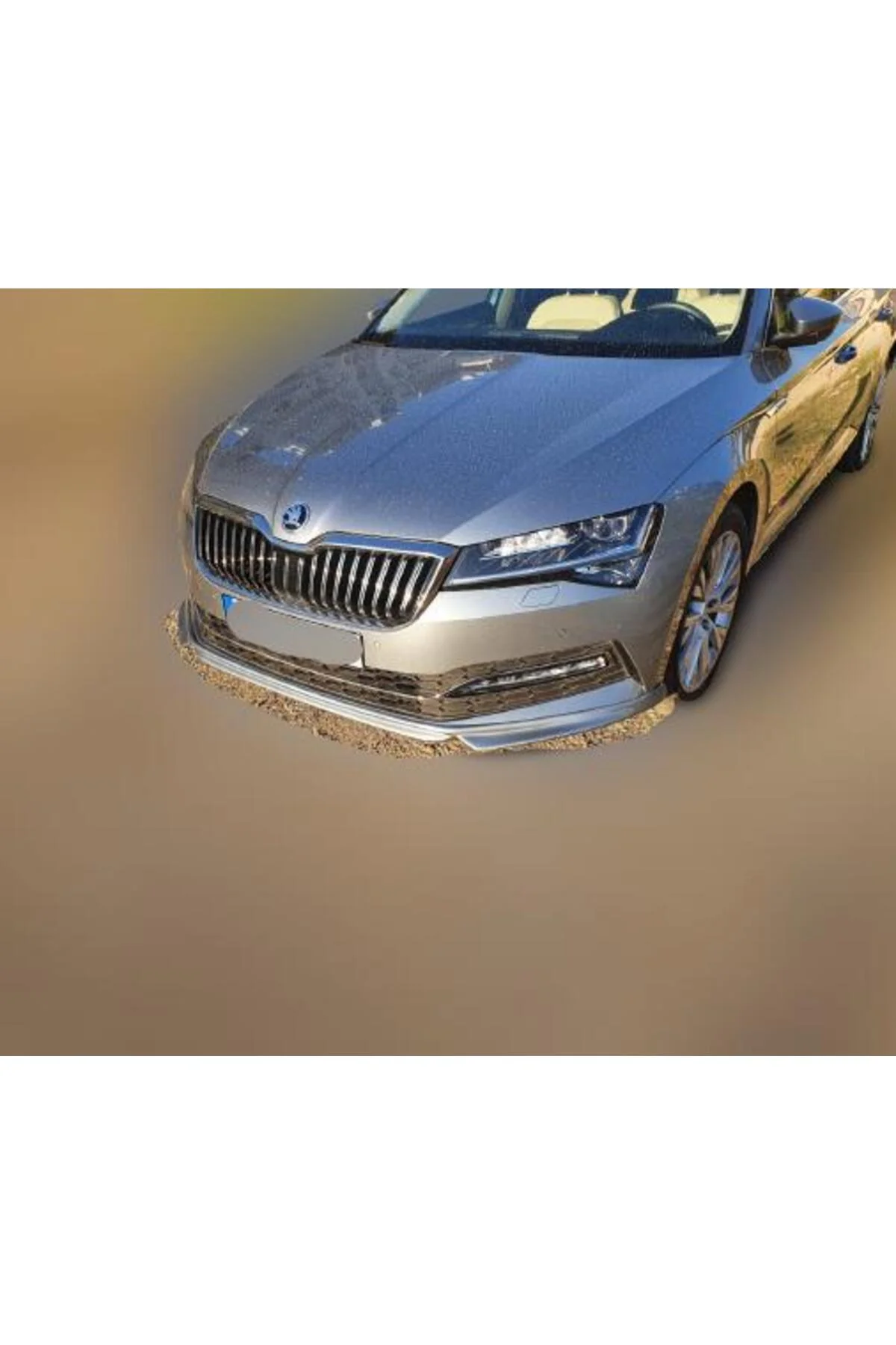 SKODA SÜPER B 2019- ASTARLI MAKYAJLI ÖN KARLIK