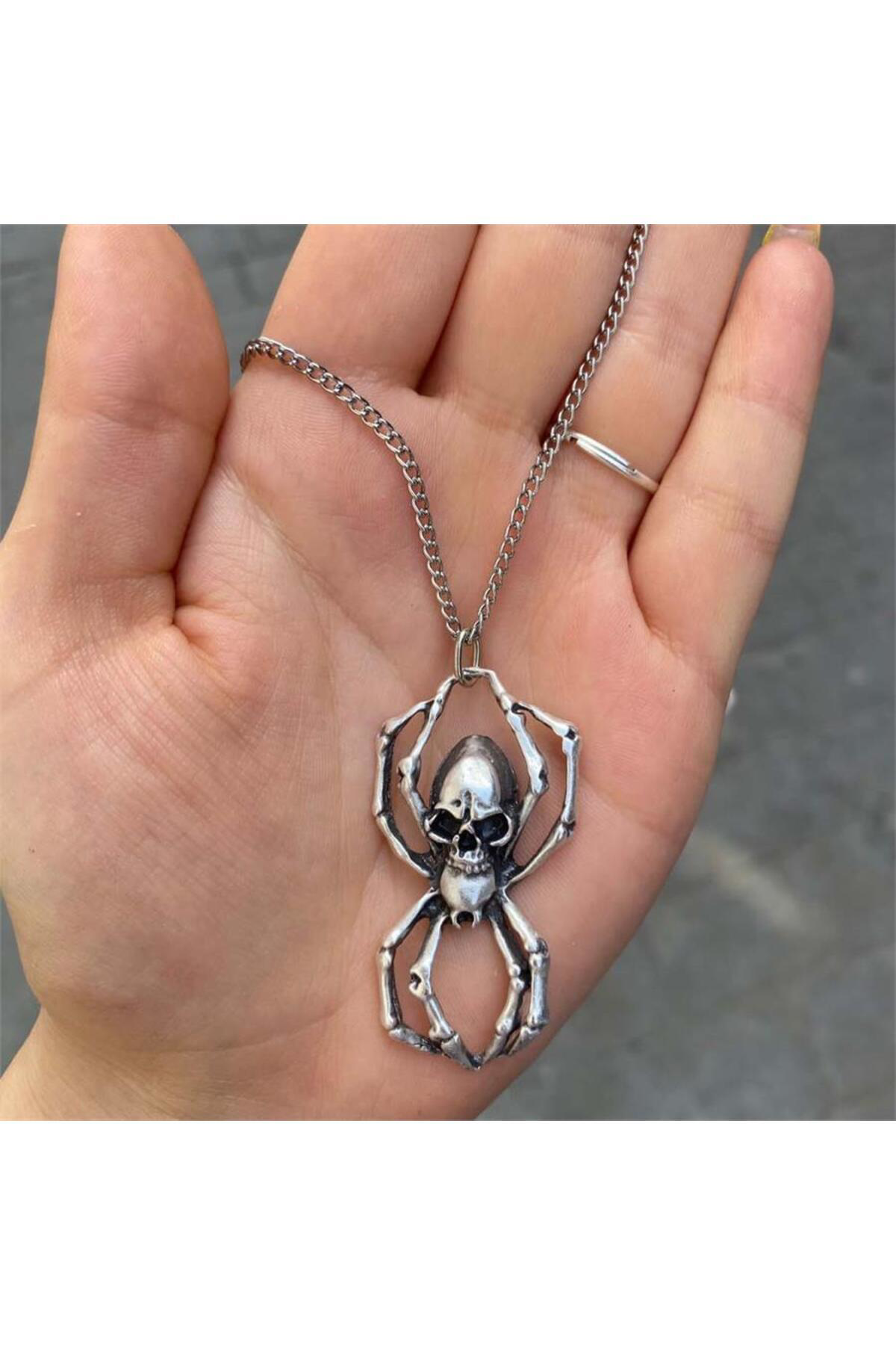 Skull Spider Kolye