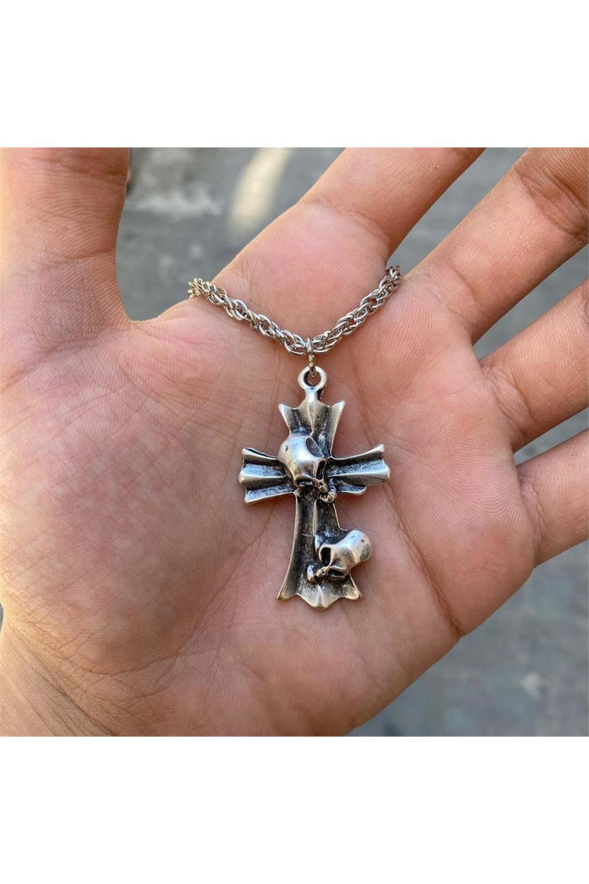 Skulls On War Cross Zincirli Kolye Fiyatı, Yorumları ve Özellikleri