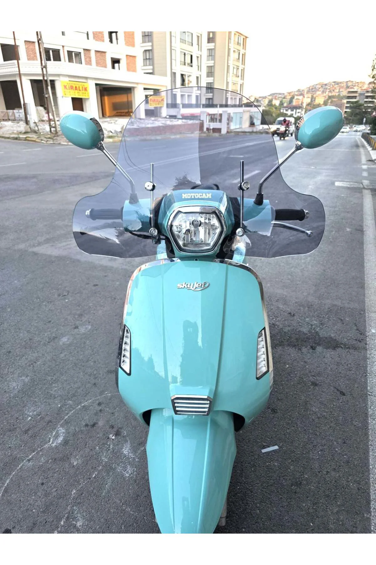 Skyjet Bellina Ön Cam 2024-2026 Model 41cm Füme Renkli 4mm Elcikli APARATSIZ
