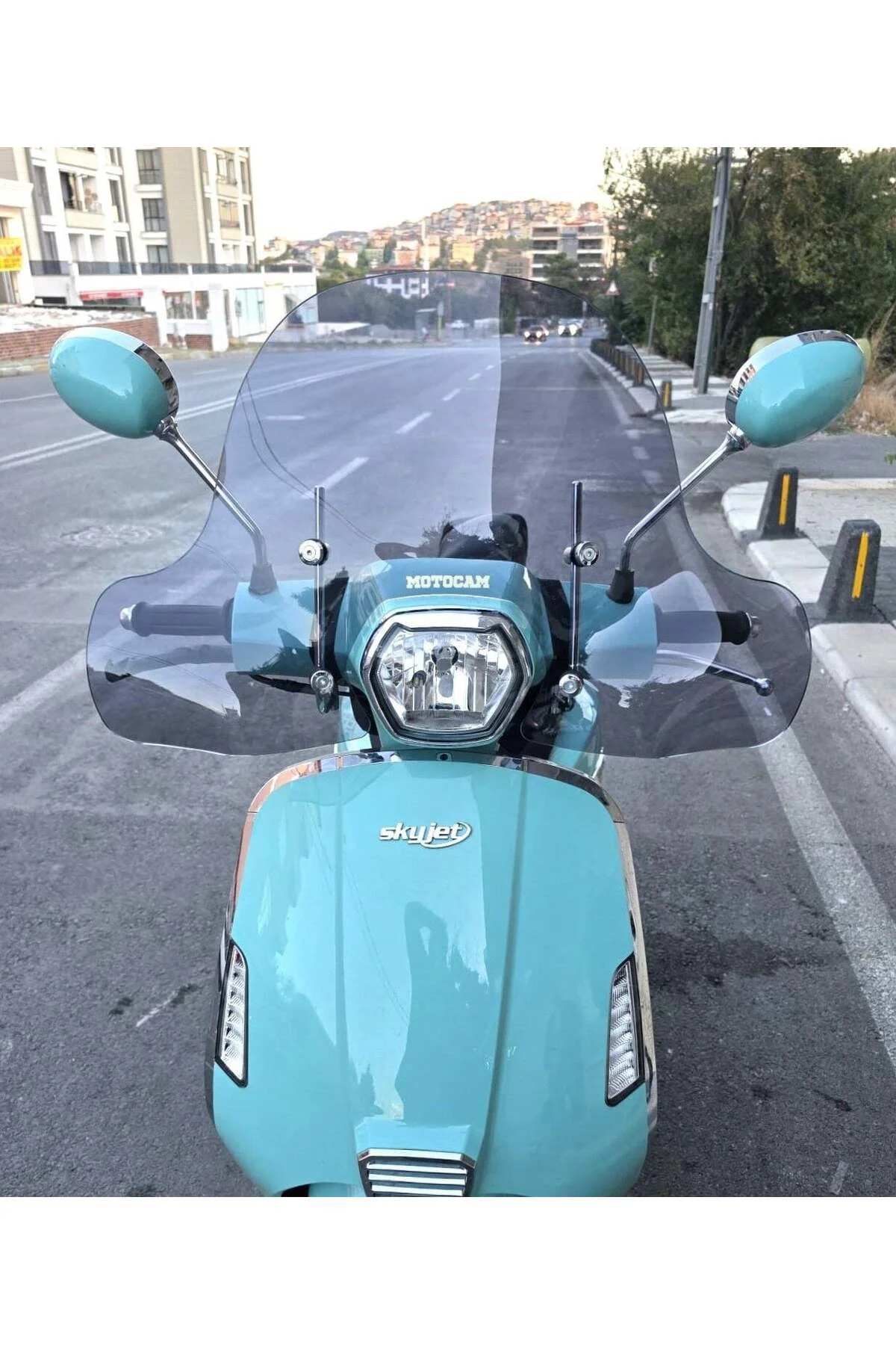 Skyjet Bellina Ön Cam 2024-2026 Model 41cm Füme Renkli 4mm Elcikli APARATSIZ