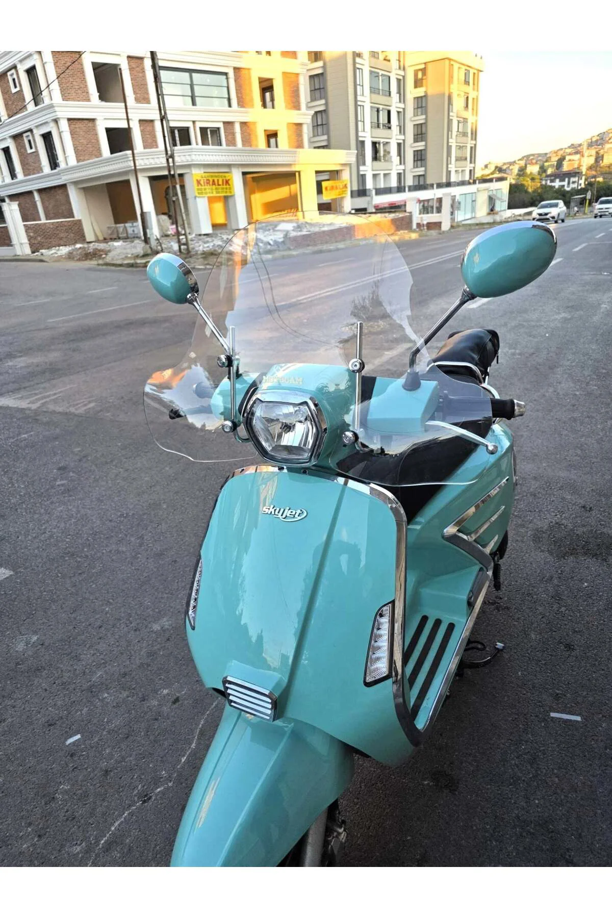 Skyjet Bellina Ön Cam 2024-2026 Model 41cm Şeffaf Renkli 4mm Elci