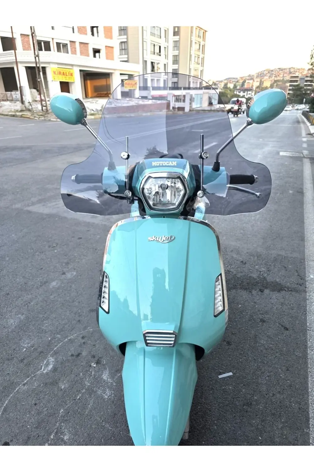 Skyjet Bellina Ön Cam 2024-2025 Model 41cm Füme Renkli 4mm Elcikl