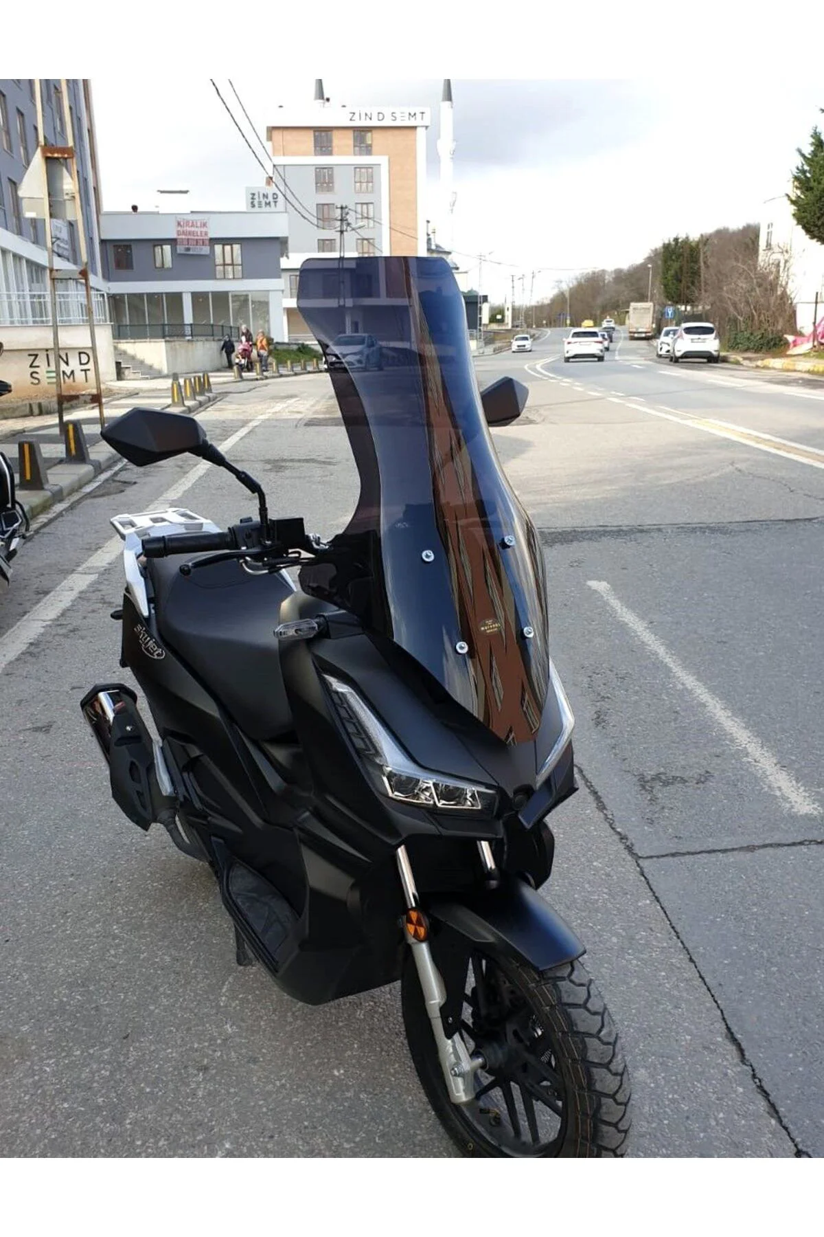 Skyjet Rivero 125 Ön Cam 2024-2026 Model 78cm Siyah Renkli 4mm UZ