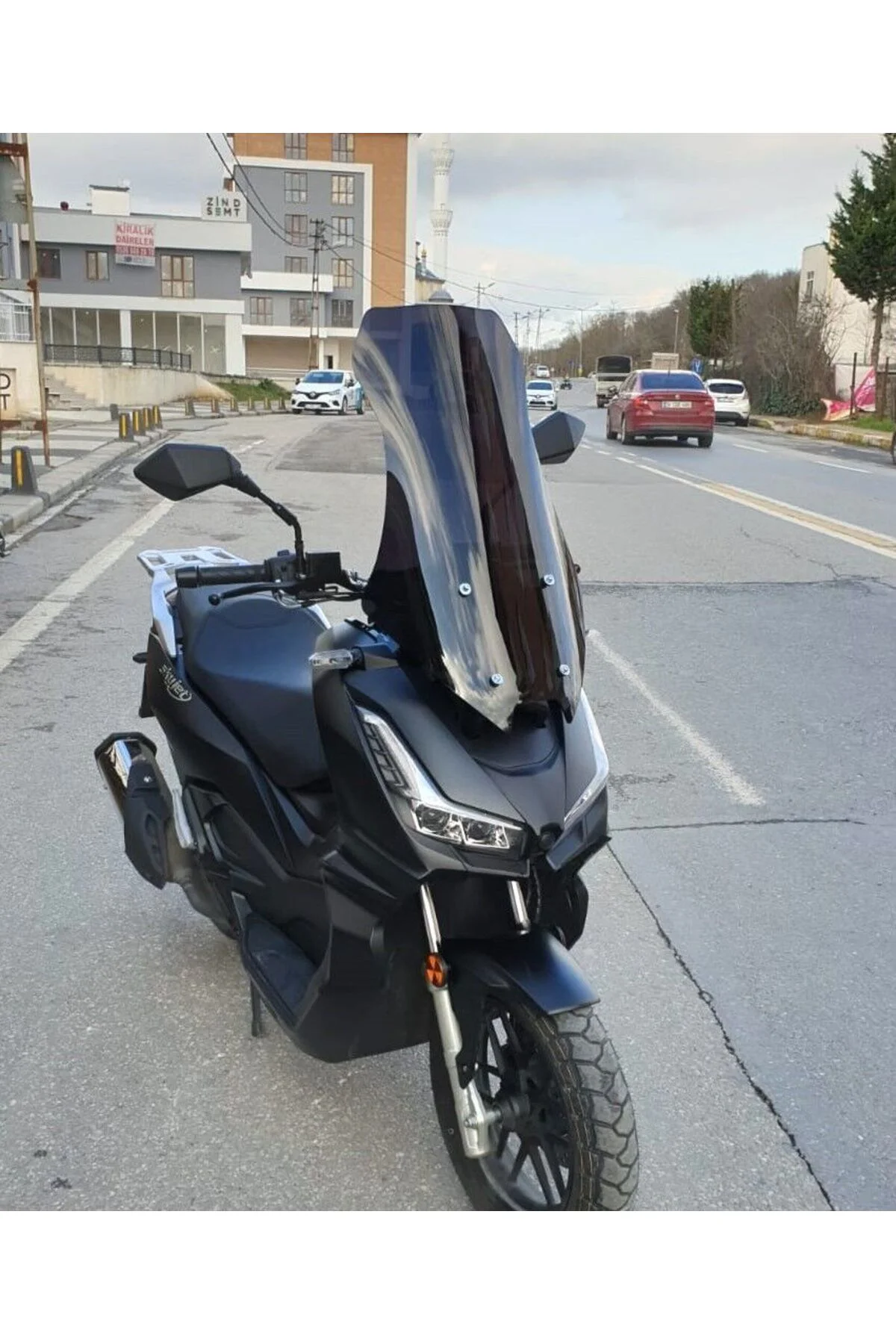 Skyjet Rivero 125 Ön Cam 2024-2026 Model 75cm Siyah Renkli 4mm UZUN