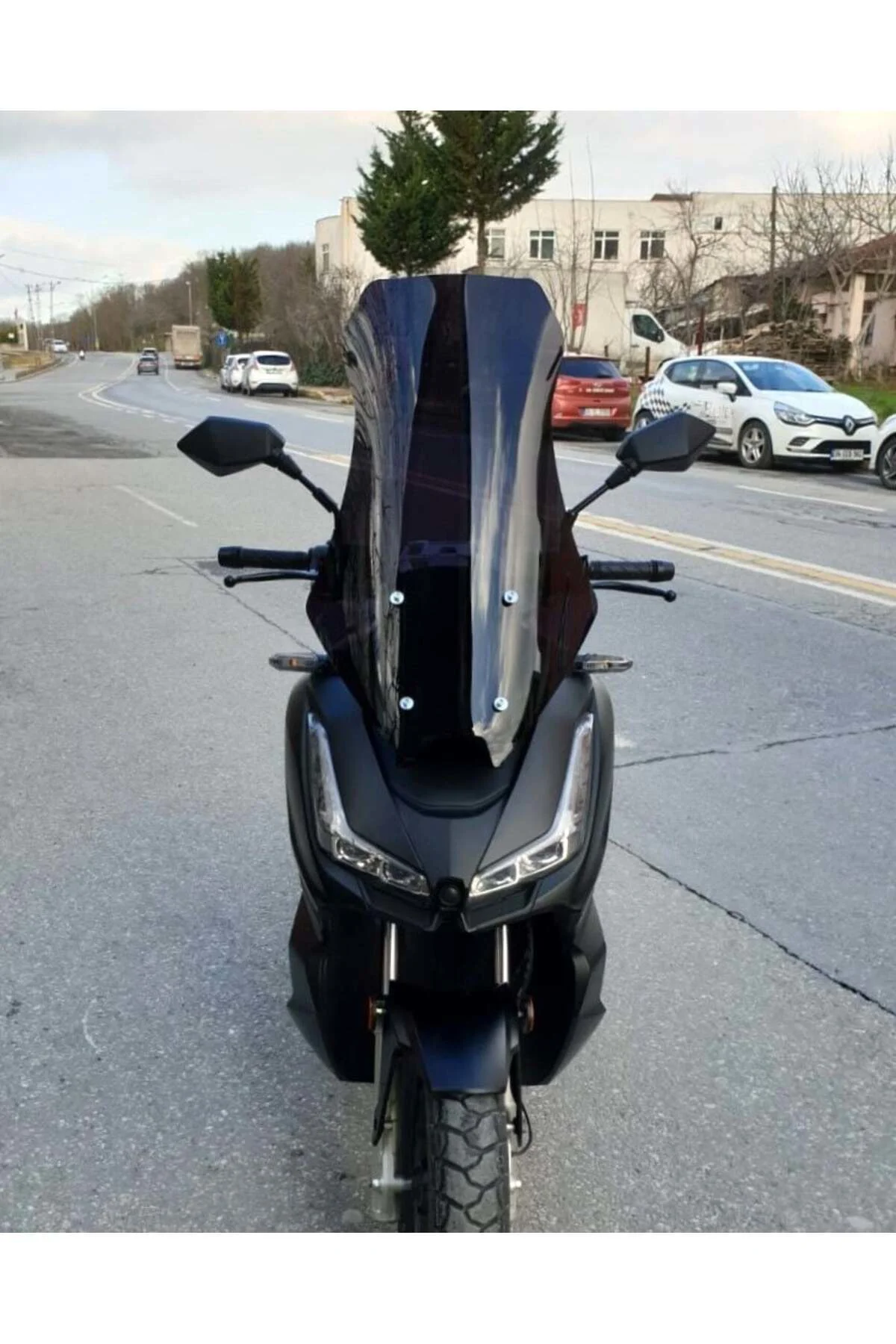 Skyjet Rivero 125 Ön Cam 2024-2026 Model 75cm Siyah Renkli 4mm UZUN