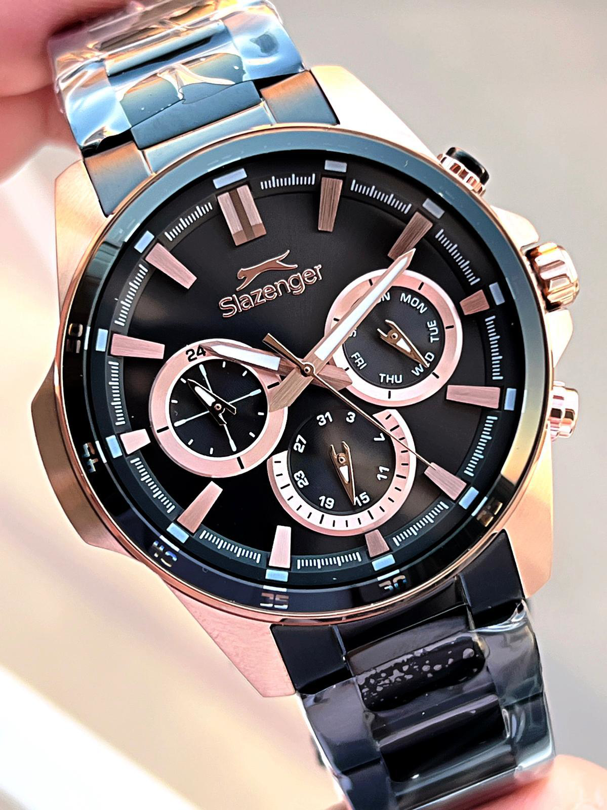 Slazenger Çelik Kordon İç Fonksiyonları Aktif 10 Atm Suya Dayanık Slazenger Çelik Kordon İç Fonksiyonları Aktif 10 Atm Suya Dayanık