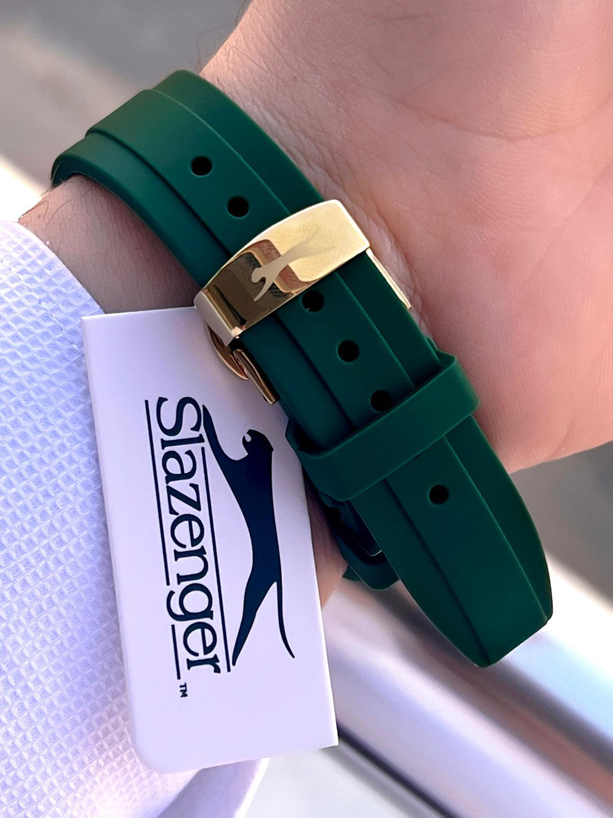 Slazenger Silikon Kordon İç Fonksiyonları Aktif 10 Atm Suya Dayan Slazenger Silikon Kordon İç Fonksiyonları Aktif 10 Atm Suya Dayan