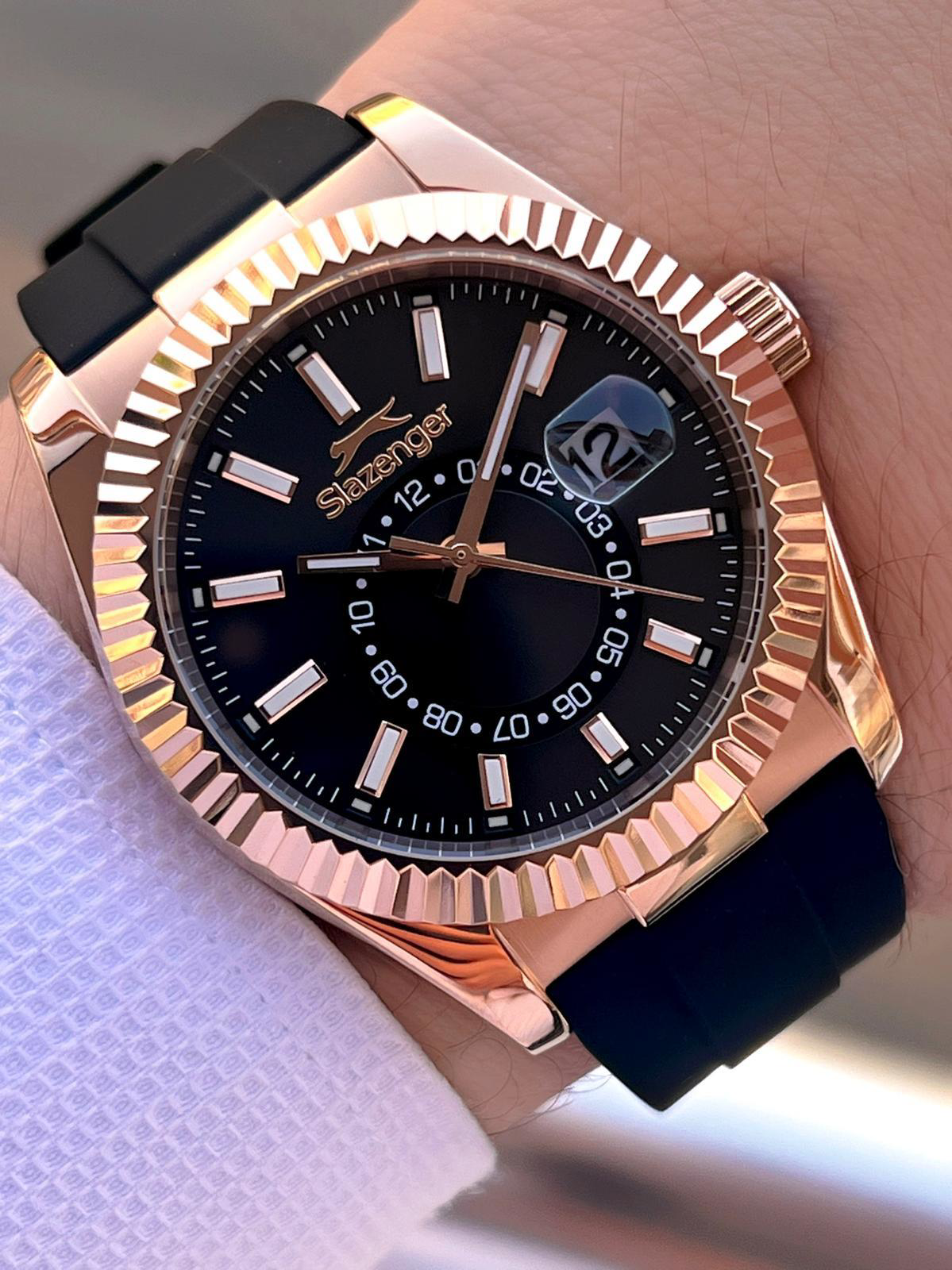 Slazenger Silikon Kordon İç Fonksiyonları Aktif 10 Atm Suya Dayan