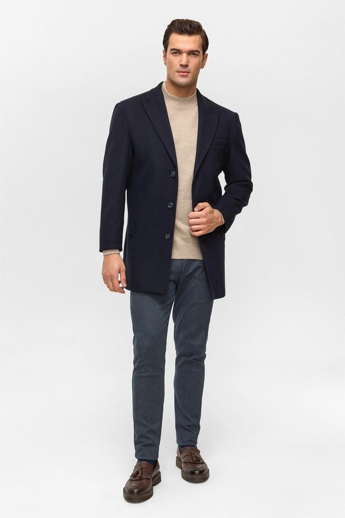 Slim Fit Sivri Yaka Erkek Koyun Yünlü Kaban - Görsel 7