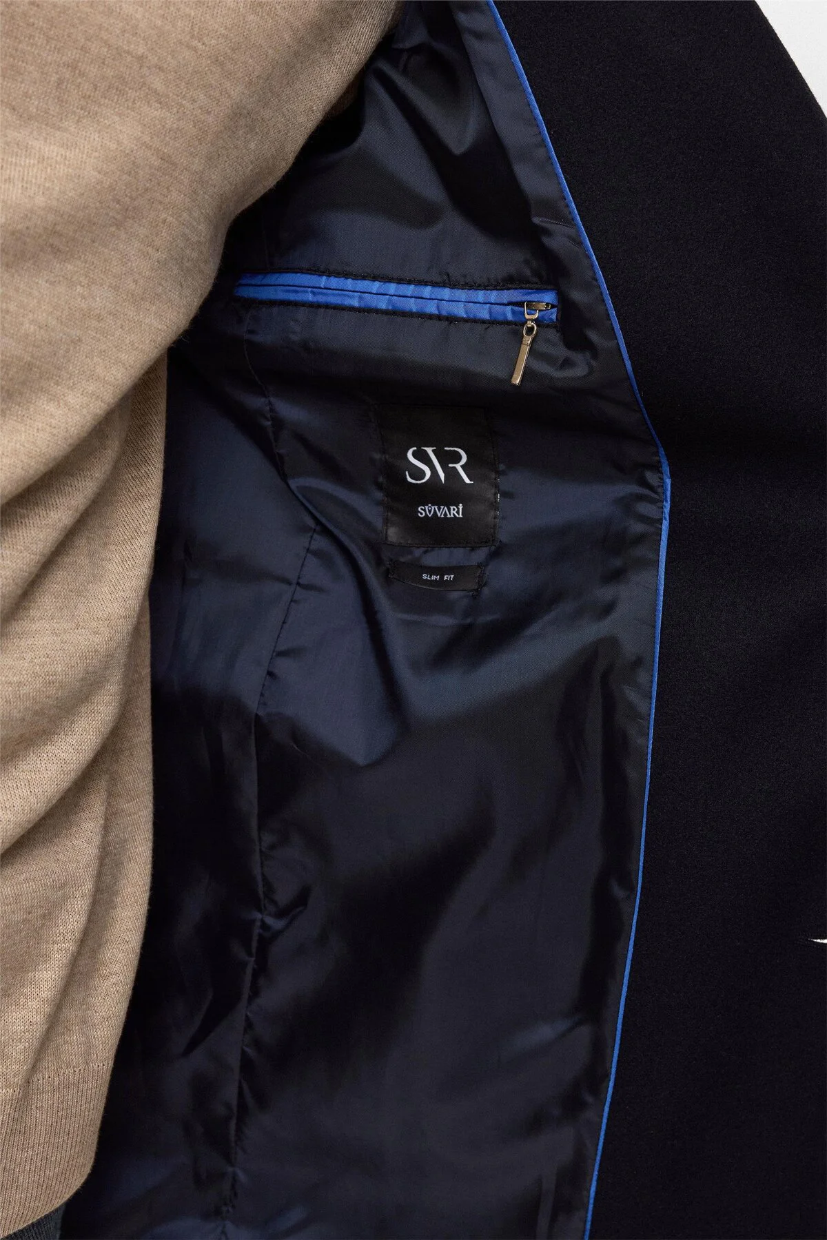 Slim Fit Sivri Yaka Erkek Koyun Yünlü Kaban Slim Fit Sivri Yaka Erkek Koyun Yünlü Kaban