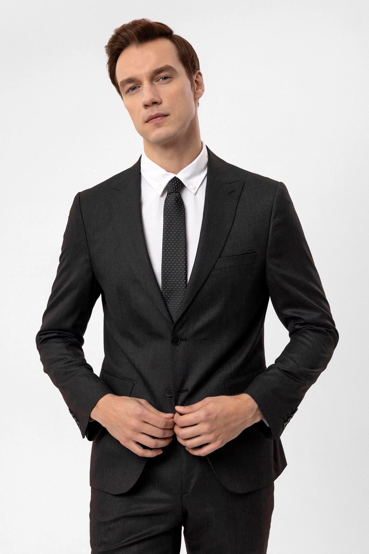 Slimfit Armürlü Takım Elbise