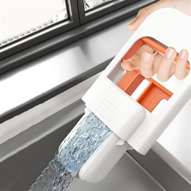 SN-37730 Mini Taşınabilir Sıkma Mekanizmalı Yüksek Emici Pratif Mop SN-37730 Mini Taşınabilir Sıkma Mekanizmalı Yüksek Emici Pratif Mop