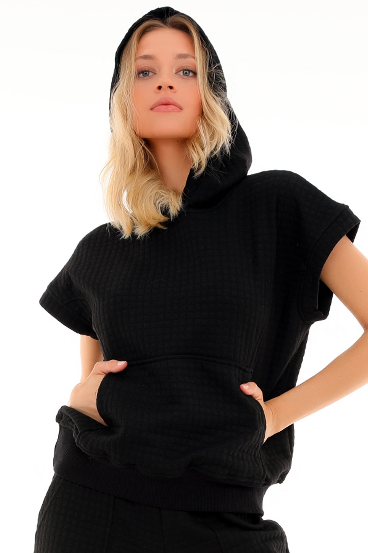 Dreamlike Soft Kapitone Rahat Kısa Kol Cepli Kapüşonlu Sweatshirt