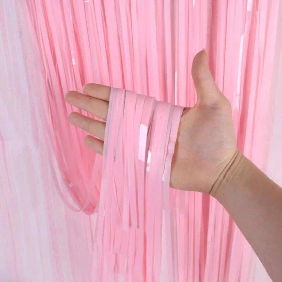 Soft Pembe Püsküllü Kapı Perdesi - Baby Shower, Parti ve Fotoğraf Arkaplanı 1x2m