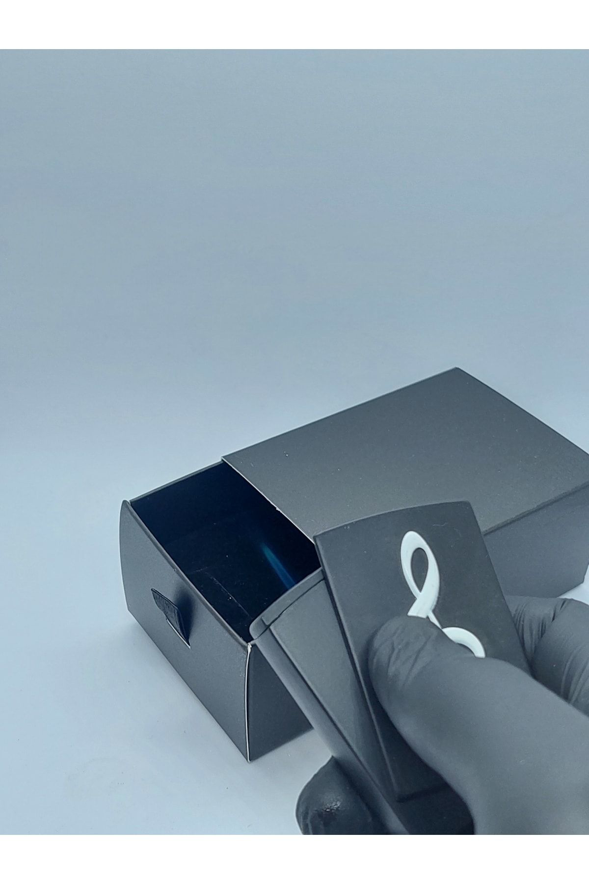 Pnp Sol Anahtarı Desenli Metal Rüzgar Çakmağı Müzik Desenli Çakmak Mü