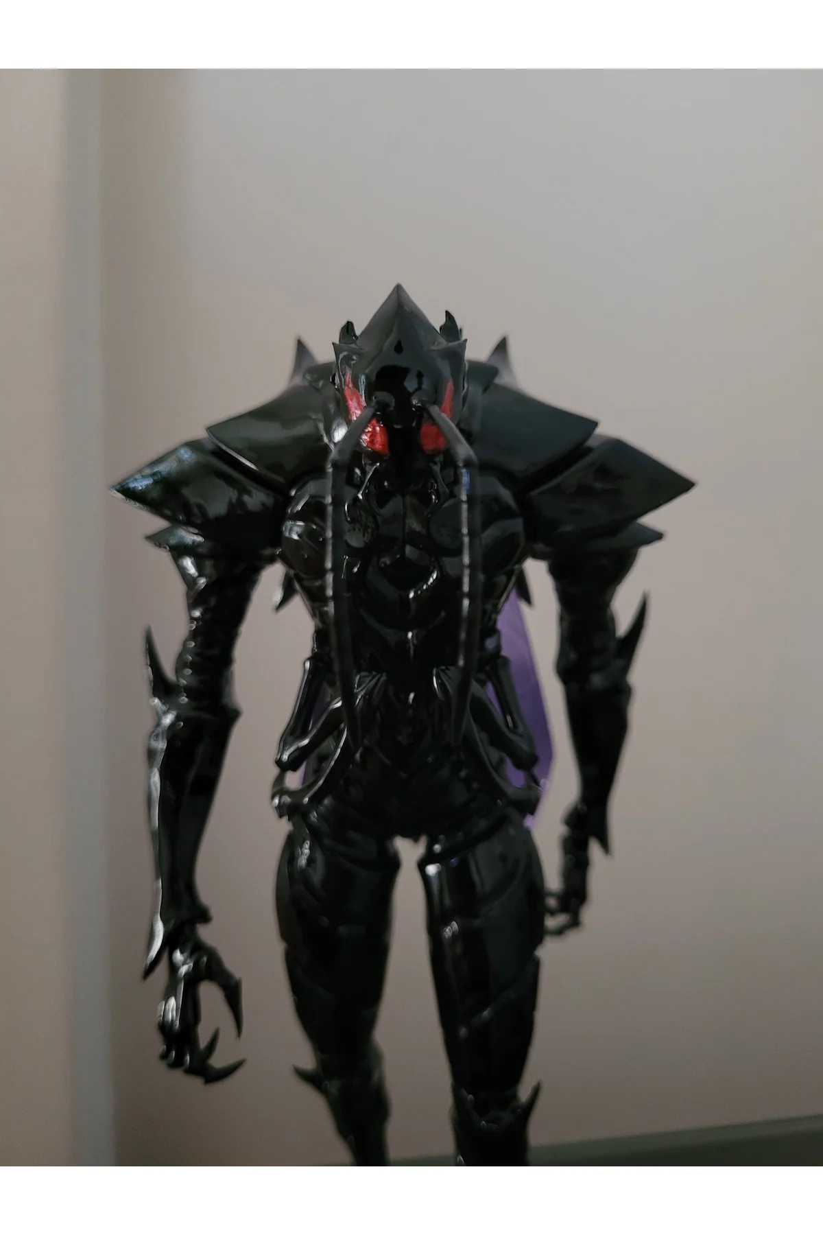 Solo Leveling Beru Figürü