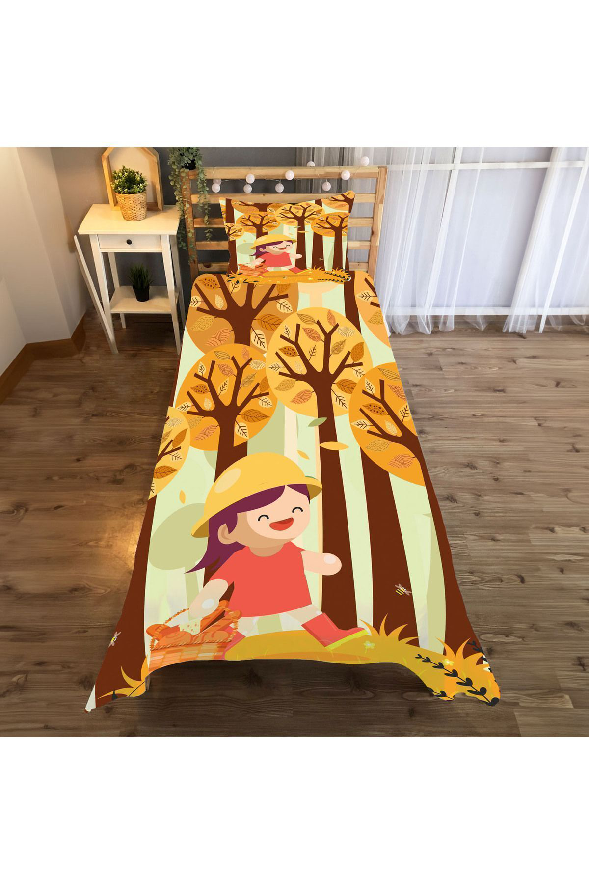 Evan Home Sonbahar Desenli Çocuk Odasi Takim Perde (İki Kanat),Yatak Örtüsü,Yastik,Kirlent ,Hali,Tablo