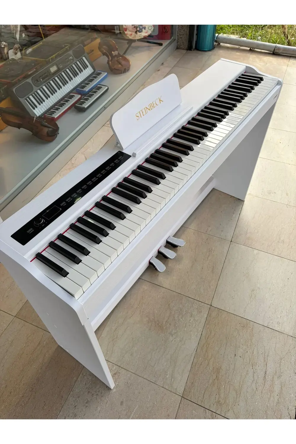 SP-022WH Beyaz Dijital Piyano ( Tabure & Kulaklık Hediyeli )