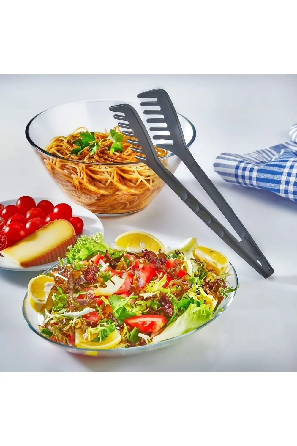 Spagetti Ve Salata Maşasın