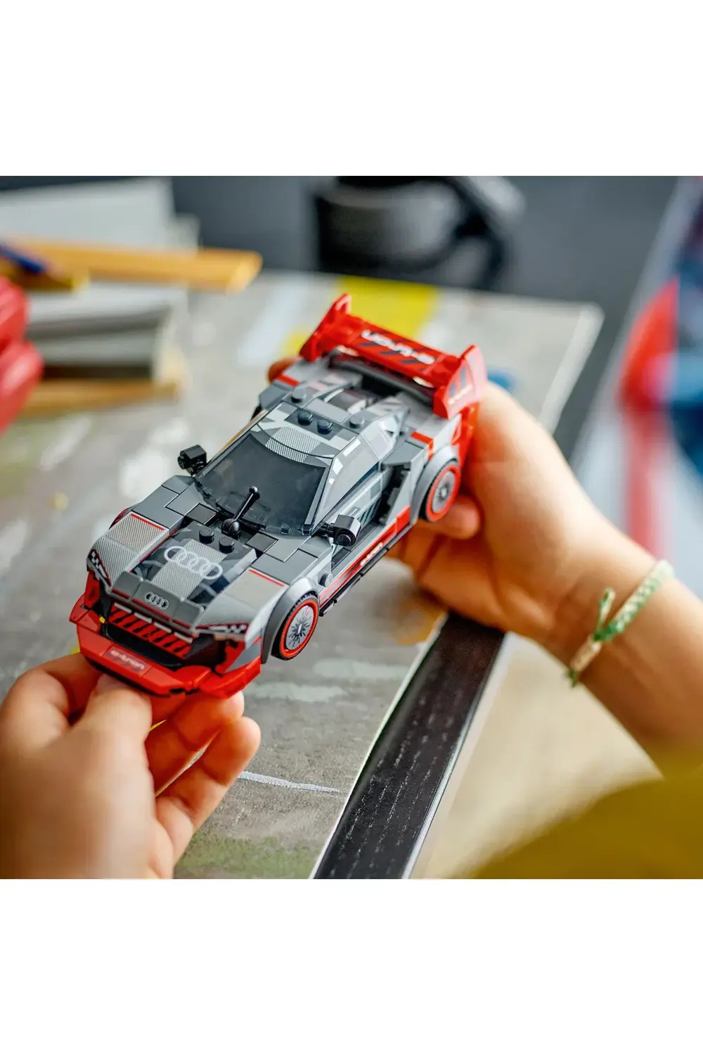 ® Speed Champions Audi S1 e-tron quattro Yarış Arabası 76921 - 9+