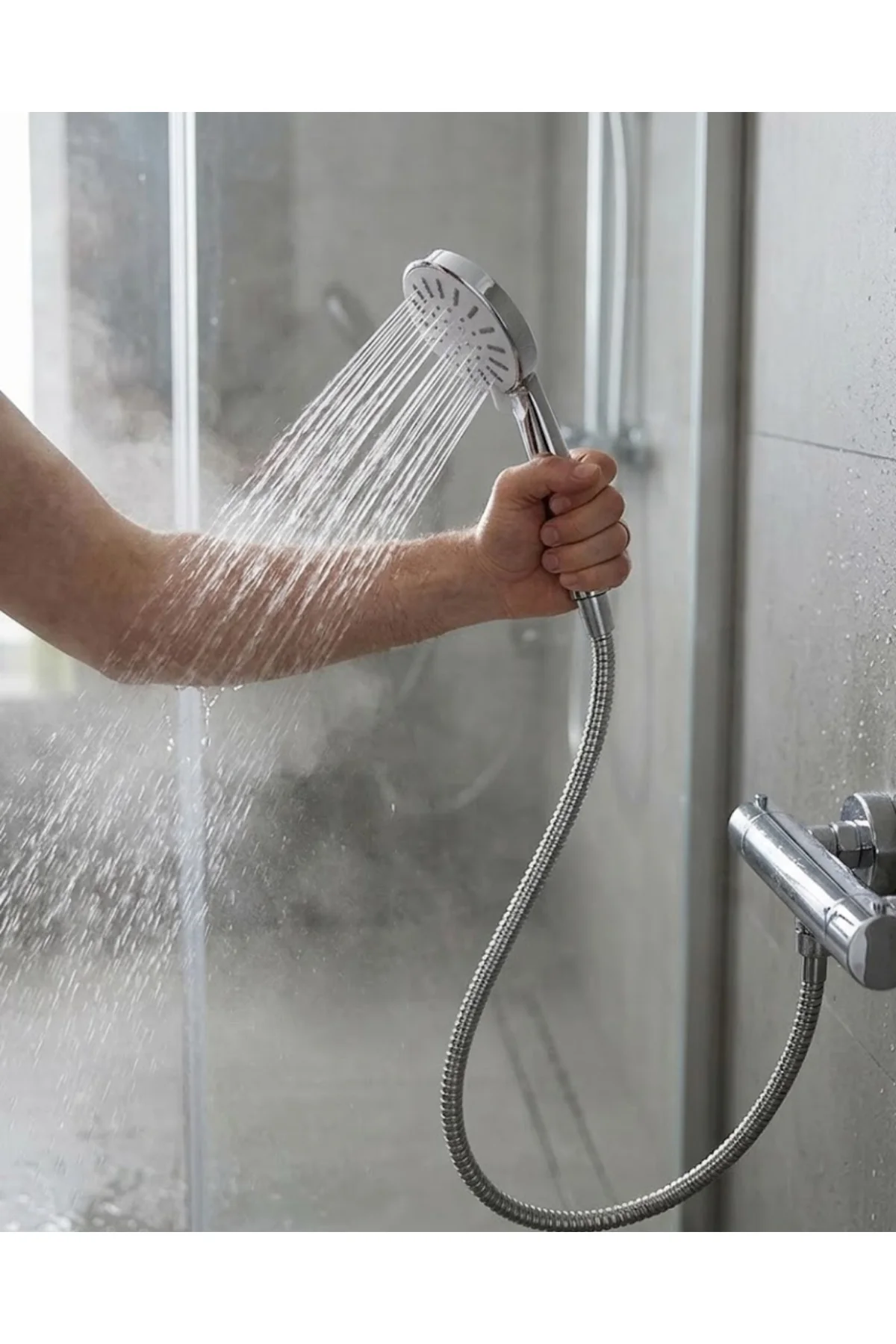 Spiral Hortumlu 4 Kademeli Krem El Duşu Başlığı Banyo Duş Seti