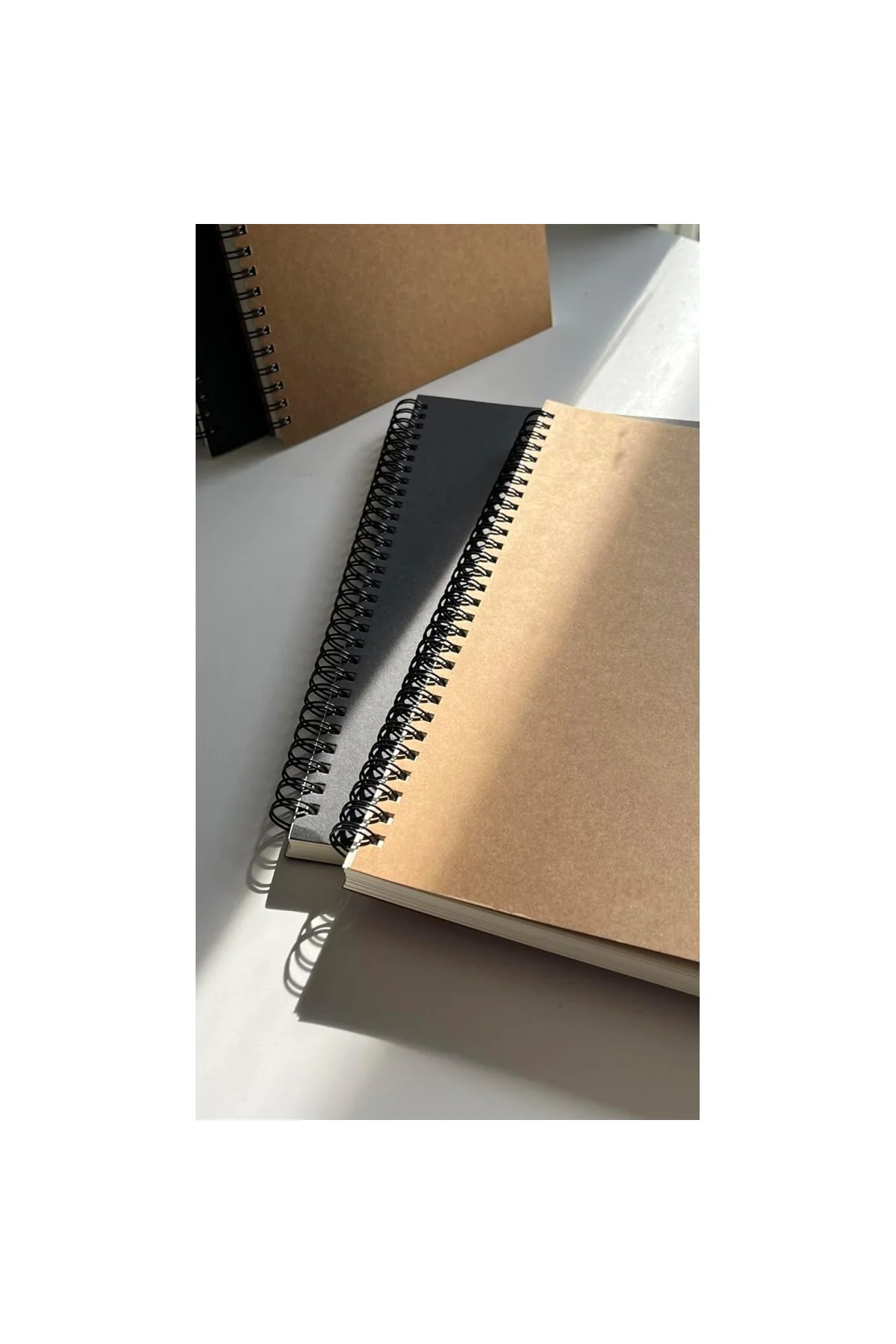 Spiralli Defter, Kraft Kapaklı, B5 Boyutunda (182x257 mm), 100 Ya Spiralli Defter, Kraft Kapaklı, B5 Boyutunda (182x257 mm), 100 Ya