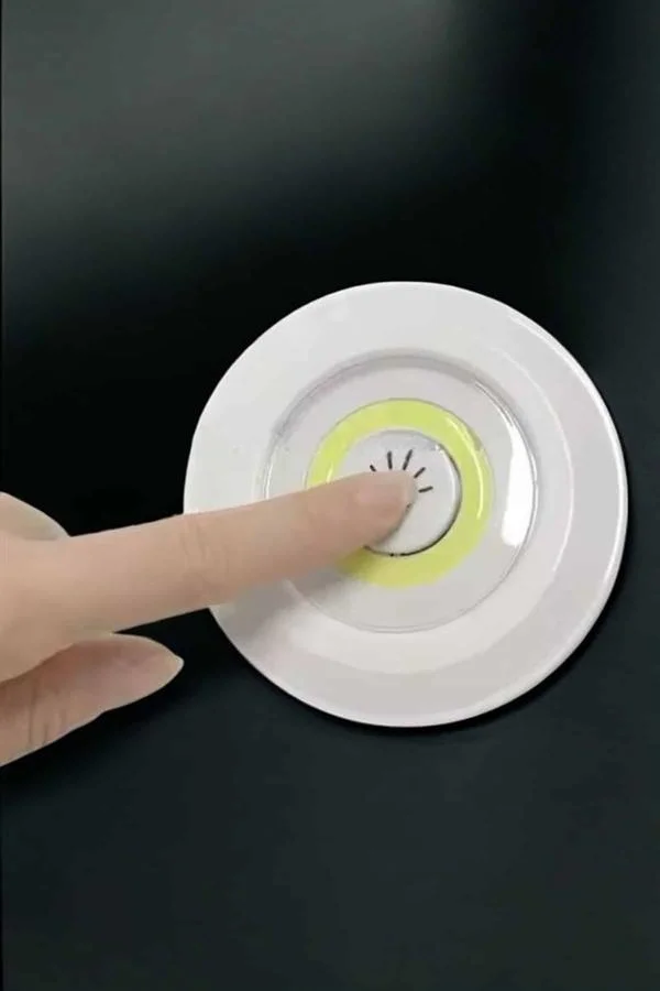 Spot Lamba Led Işık 3'lü Uzaktan Kumandalı Pilli Yapışkanlı Kablo