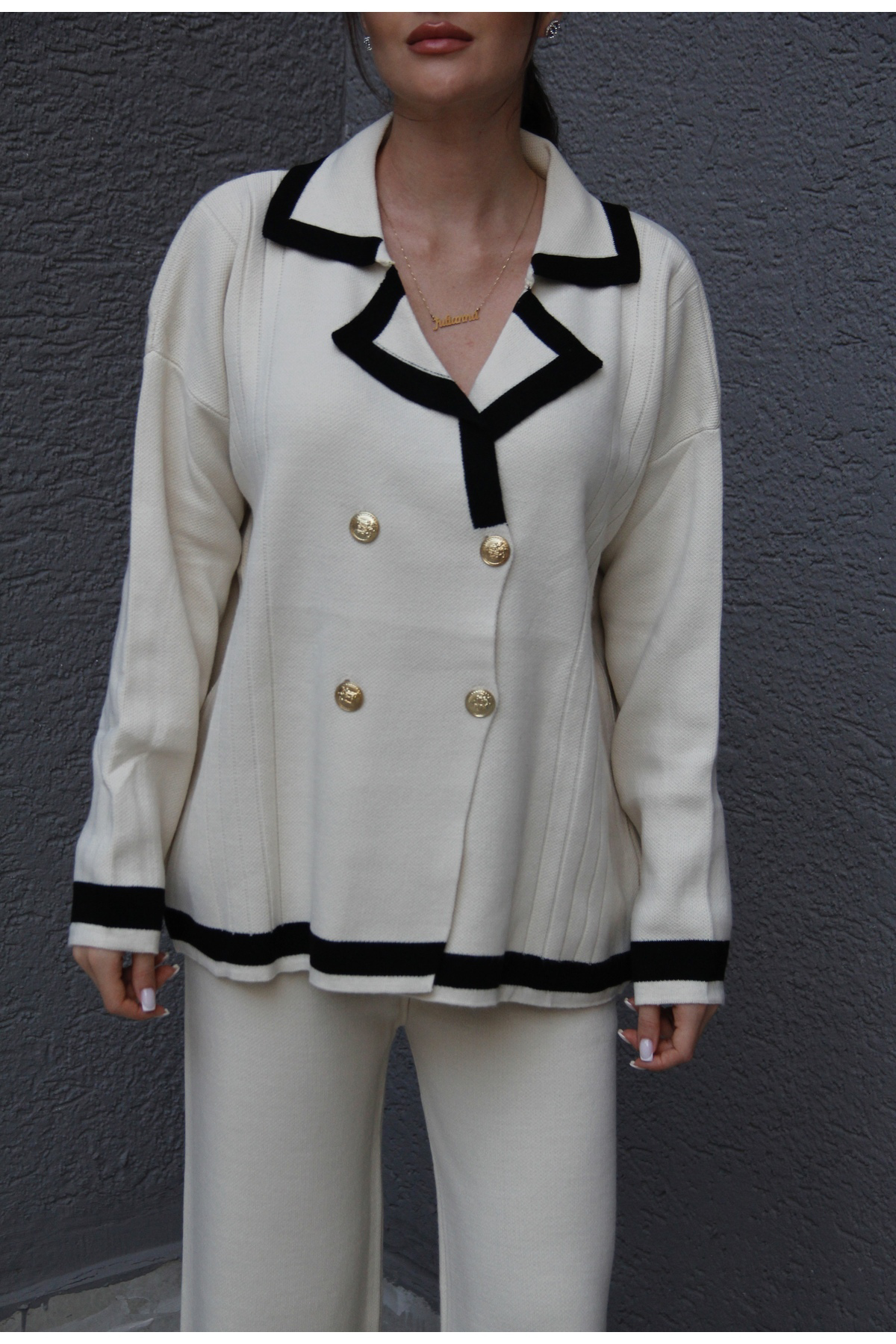 Trustmarket Standart Beden(Oversize) Gold Dört Düğmeli Kruvaze Hırka Pantolon