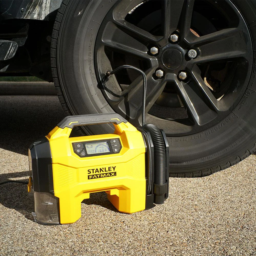 STANLEY SXVI02001A 12V/18V 2Ah Li-ion Şarjlı 160 PSI Dijital Göstergeli Lastik&Yatak Şişirme Pompası+Araç Süpürgesi STANLEY SXVI02001A 12V/18V 2Ah Li-ion Şarjlı 160 PSI Dijital Göstergeli Lastik&Yatak Şişirme Pompası+Araç Süpürgesi