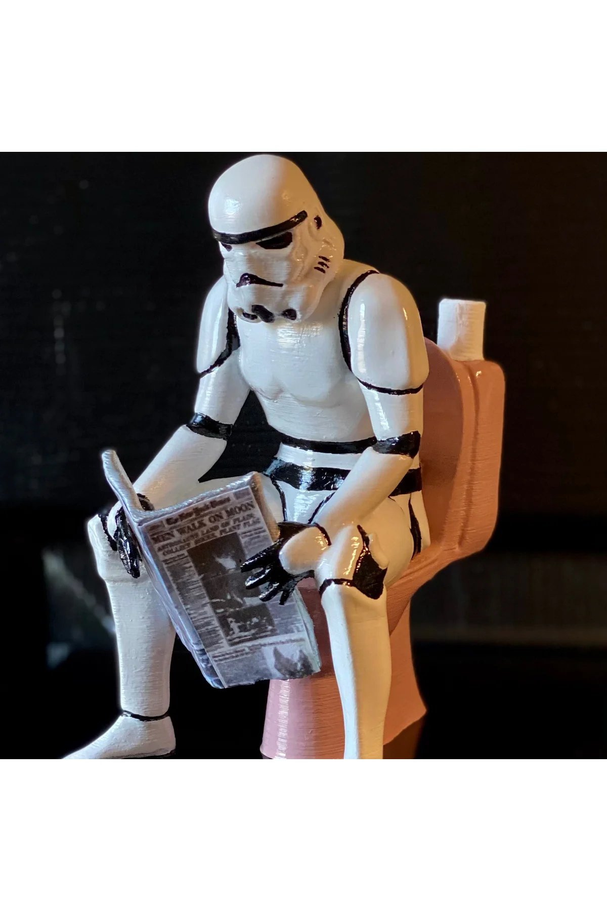 Star Wars Tuvalette Stormtrooper Boyalı Figür Büyük Boy 25CM