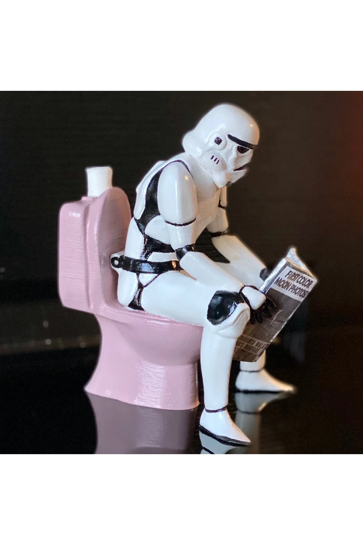 Star Wars Tuvalette Stormtrooper Boyalı Figür Büyük Boy 25CM