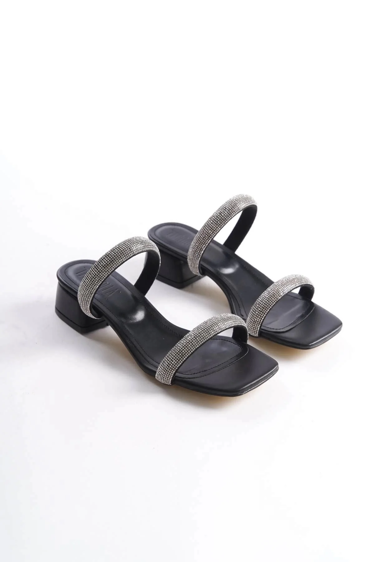 Stella Kalın Topuklu Siyah Kadın Terlik