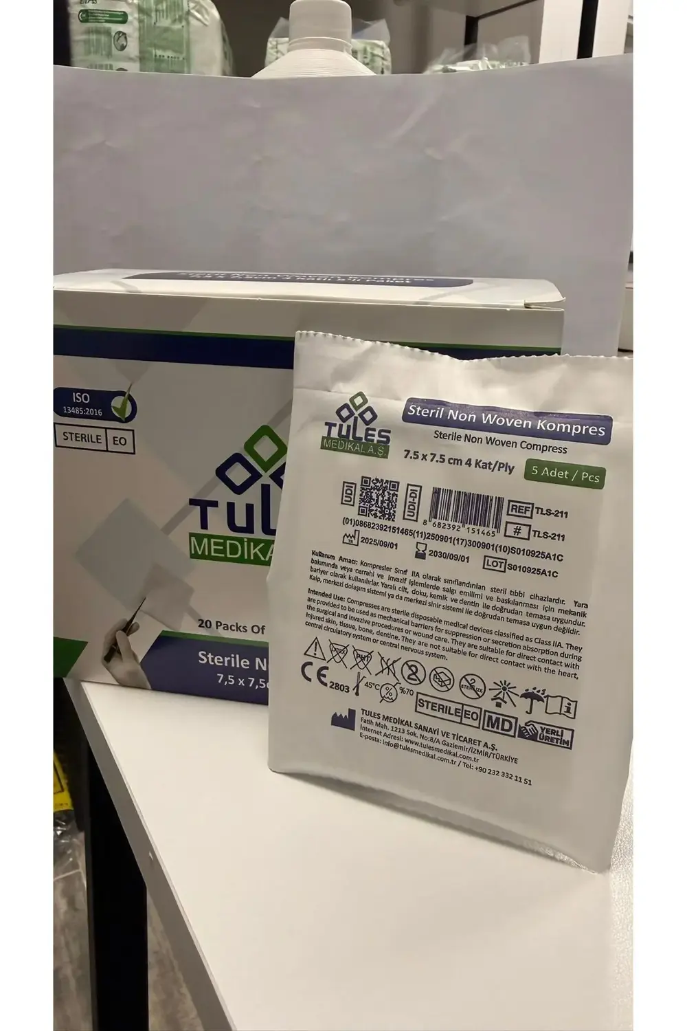 STERİL GAZLI KOMPRES 7.5X7.5 CM 100'LÜ