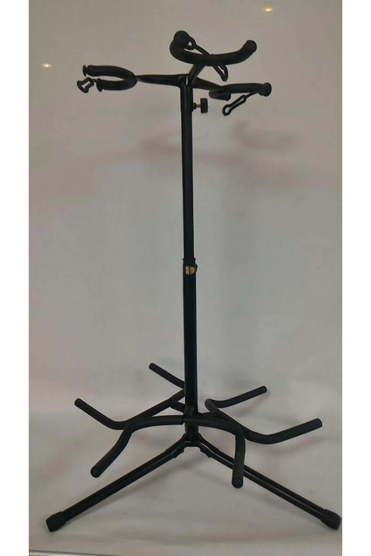 STG103 3'lü Çoklu Gitar Standı (Aksesuar) | Üç Adet Gitar İçin Güvenli Yerleştirme Alanı, STG103 3'lü Çoklu Gitar Standı (Aksesuar) | Üç Adet Gitar İçin Güvenli Yerleştirme Alanı,