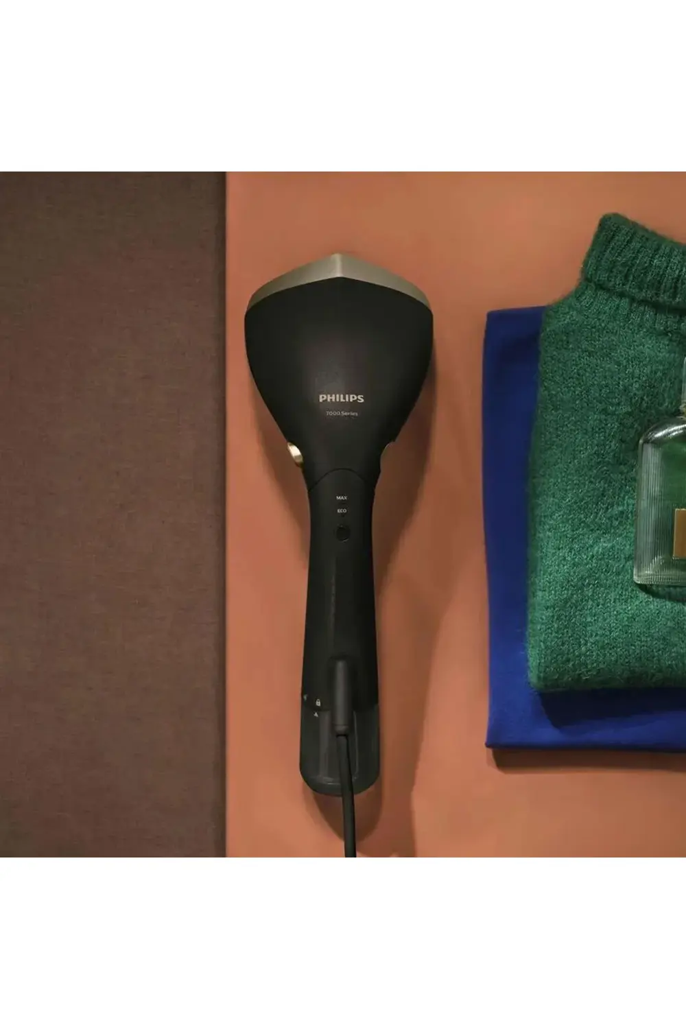 Philips Sth7060/80 Taşınabilir Buharlı Düzleştirici 7000 Serisi