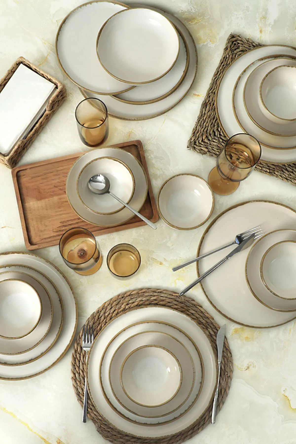 Straw Nordic Yemek Takımı 24 Parça 6 Kişilik