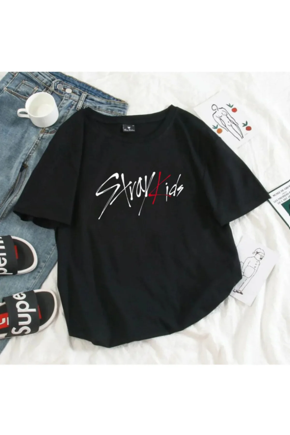 StrayKids Detail Baskılı Siyah T-shirt  HOAN